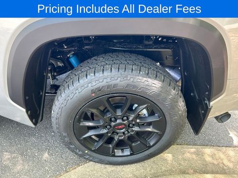 New 2026 Toyota Tundra Limited AWD/4WD image 14
