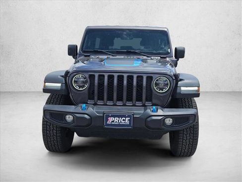 Used 2022 Jeep Wrangler Unlimited Rubicon 4xe w/ Cold Weather Group AWD/4WD image 2