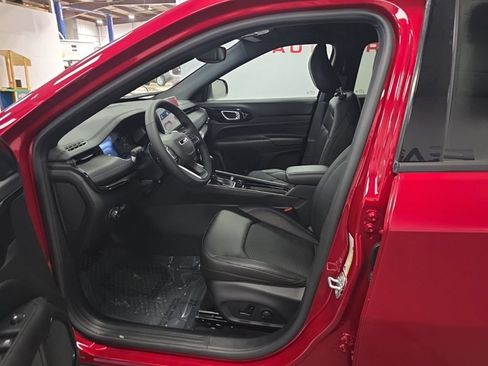 New 2026 Jeep Compass Latitude AWD/4WD image 14