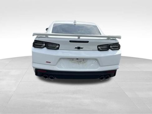 Used 2023 Chevrolet Camaro SS RWD image 6