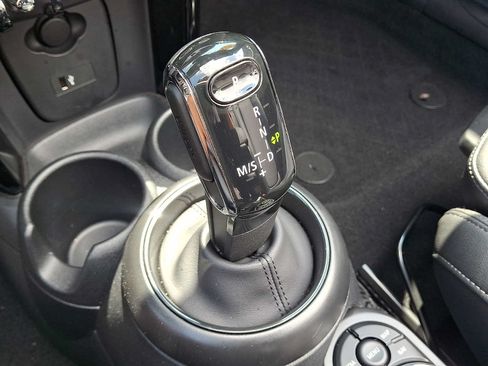 Used 2024 MINI Cooper S FWD image 15