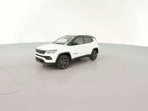 New 2026 Jeep Compass Limited image 4