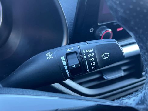 Used 2023 Kia Forte GT-Line w/ GT-Line Premium Package image 18