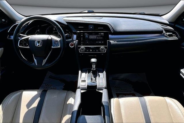 Used 2016 Honda Civic Touring image 7