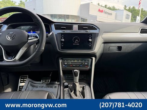 Used 2024 Volkswagen Tiguan SE R-Line AWD/4WD image 35