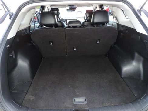 Used 2023 Kia Sportage EX image 18