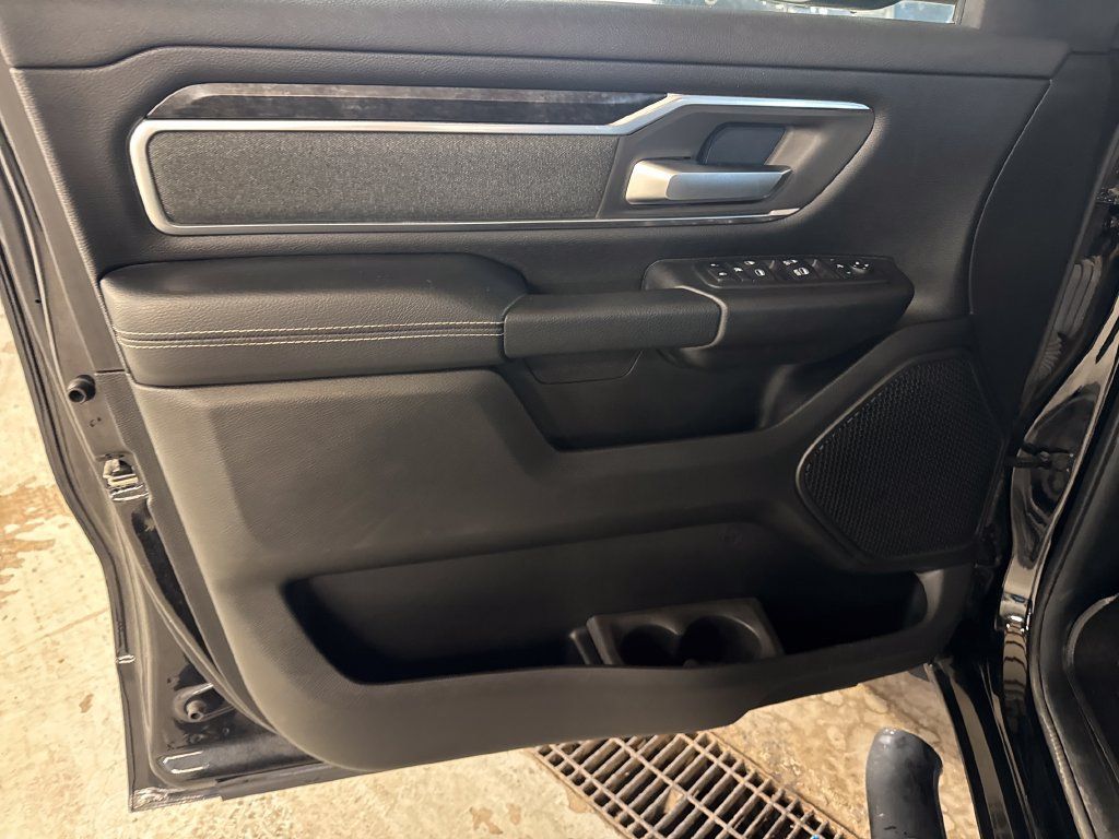 Used 2019 RAM 1500 Big Horn AWD/4WD image 15