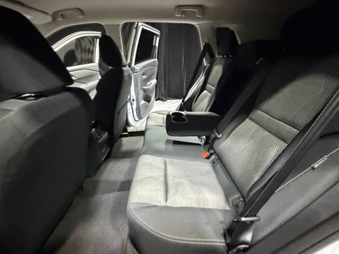 New 2026 Nissan Rogue SV FWD image 17