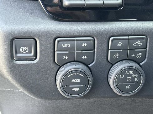 New 2026 Chevrolet Silverado 1500 LTZ w/ LTZ Premium Texas Edition AWD/4WD image 21