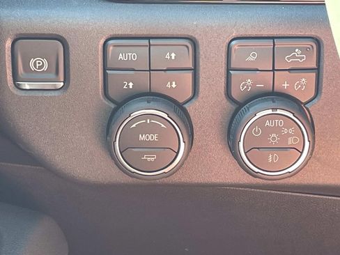 New 2026 Chevrolet Silverado 1500 LT Trail Boss w/ Safety Package image 33