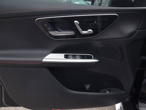 Certified 2024 Mercedes-Benz GLC 43 AMG 4MATIC image 17