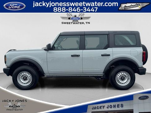 New 2026 Ford Bronco 4-Door AWD/4WD image 2