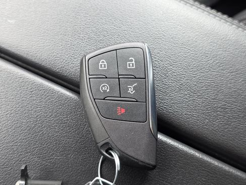Used 2024 Buick Envision Preferred AWD/4WD image 17