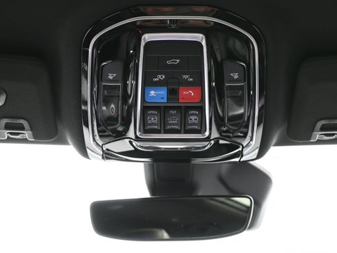 Used 2022 Jeep Grand Cherokee L Overland AWD/4WD image 28