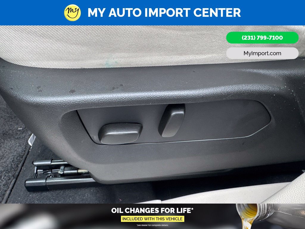 Used 2023 Buick Envision Avenir AWD/4WD image 14