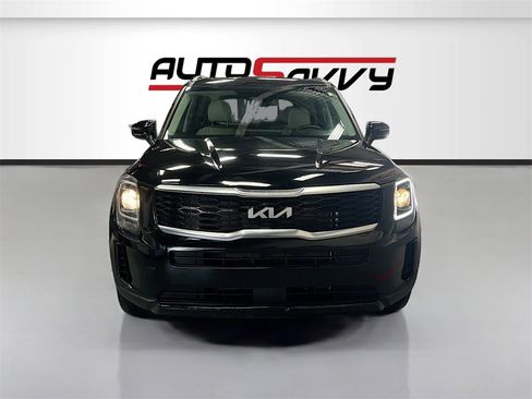 Used 2021 Kia Telluride S image 2