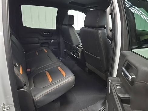 Used 2019 GMC Sierra 1500 AT4 image 17