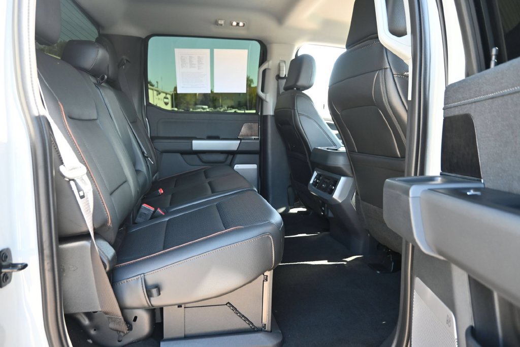 Used 2026 Ford F250 Lariat w/ Black Appearance Package AWD/4WD image 23