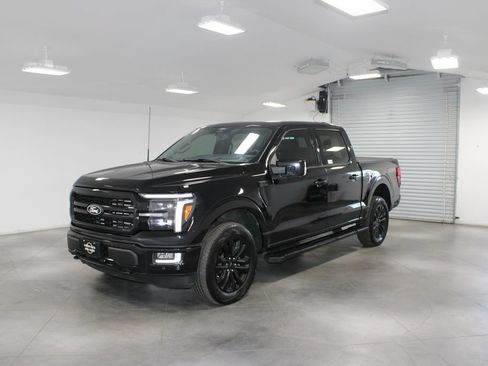 Used 2024 Ford F150 Lariat w/ Equipment Group 502A High AWD/4WD image 4