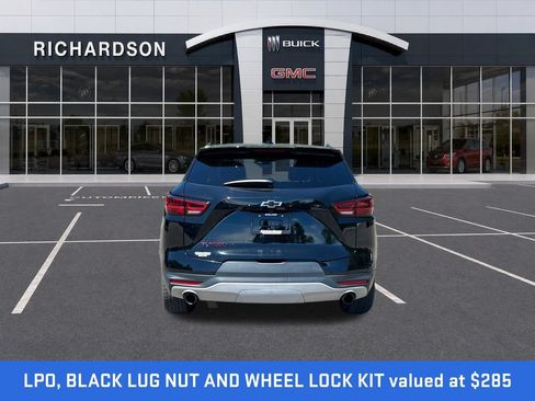 Used 2023 Chevrolet Blazer LT w/ Convenience Package AWD/4WD image 4