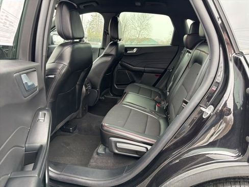 Used 2025 Ford Escape ST-Line image 16