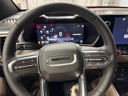 New 2026 GMC Canyon Denali AWD/4WD image 14