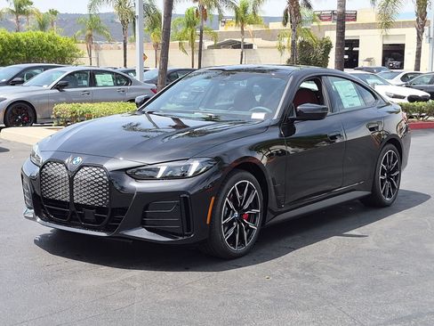New 2026 BMW i4 eDrive40 w/ M Sport Package RWD image 5