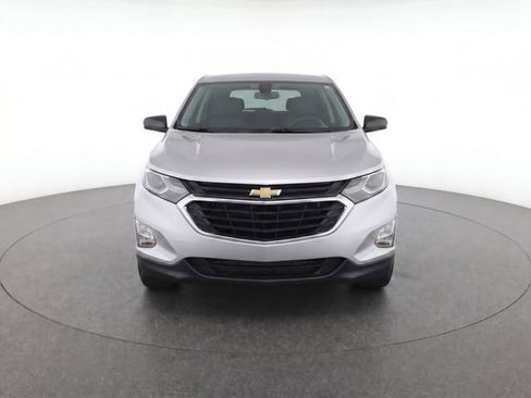 Used 2018 Chevrolet Equinox LS FWD image 5