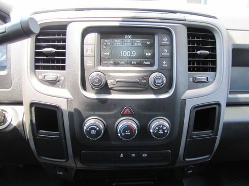 Used 2016 RAM 2500 Tradesman w/ Popular Equipment Group AWD/4WD image 11