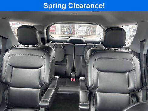 Used 2023 Ford Explorer XLT w/ Equipment Group 202A AWD/4WD image 13