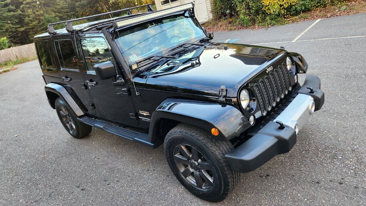 Used 2015 Jeep Wrangler Unlimited Sahara AWD/4WD image 22