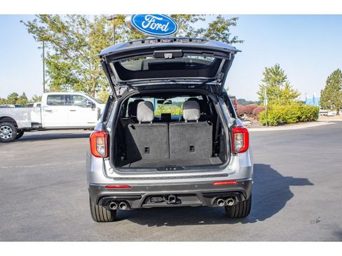 Used 2020 Ford Explorer ST w/ ST Street Pack AWD/4WD image 11