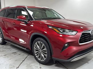 Certified 2020 Toyota Highlander Platinum video 3