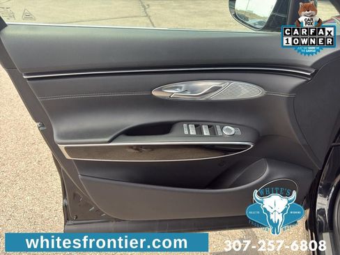 Used 2025 Genesis GV70 2.5T AWD/4WD image 10