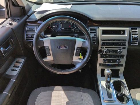 Used 2011 Ford Flex SEL image 16