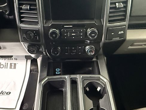 Used 2018 Ford F150 XLT w/ Equipment Group 302A Luxury image 20