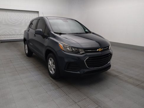 Used 2022 Chevrolet Trax LS AWD/4WD image 13