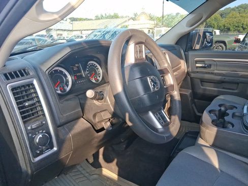 Used 2021 RAM 1500 Classic SLT AWD/4WD image 5