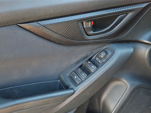 Used 2018 Subaru Crosstrek 2.0i Premium image 12