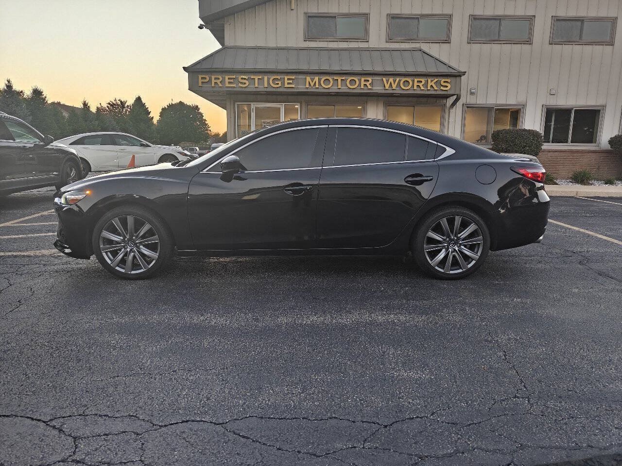 Used 2020 MAZDA MAZDA6 Touring FWD image 2