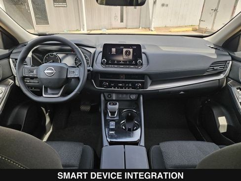 New 2026 Nissan Rogue SV FWD image 19