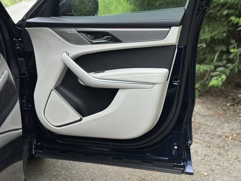 New 2026 Jaguar F-PACE R-Dynamic S image 19