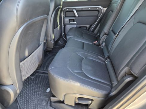 Certified 2023 Land Rover Defender 110 X-Dynamic SE image 22