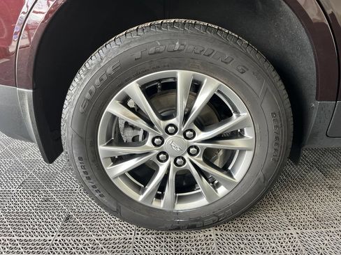 Used 2021 Cadillac XT5 Premium Luxury AWD/4WD image 27