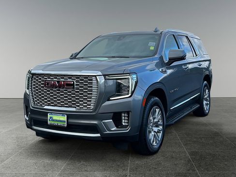 Used 2021 GMC Yukon Denali image 3