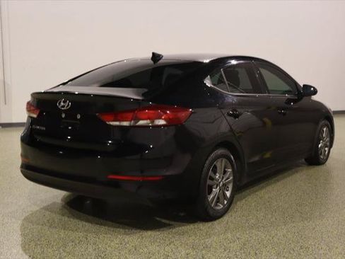 Used 2017 Hyundai Elantra SE w/ SE A/T Tech Package 03 FWD image 10