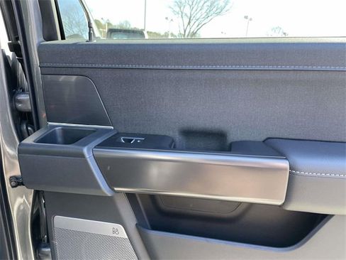 New 2025 Ford F150 Lariat w/ Equipment Group 501A Mid image 28