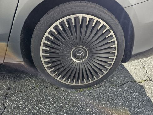 Used 2023 Mercedes-Benz EQS AMG 4MATIC image 10