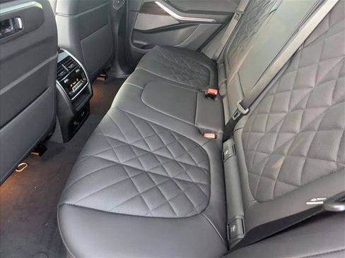 Used 2026 BMW X5 sDrive40i w/ Climate Comfort Package RWD image 15