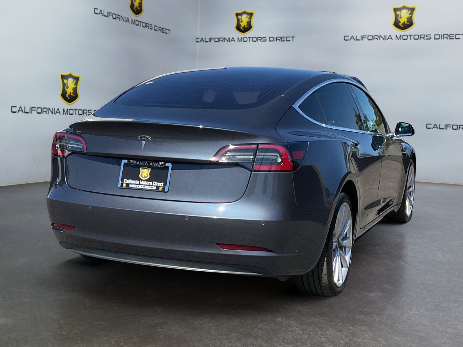 Used 2018 Tesla Model 3 RWD image 5